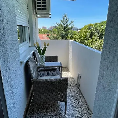 Dis Apartment Varazdin Exterior photo